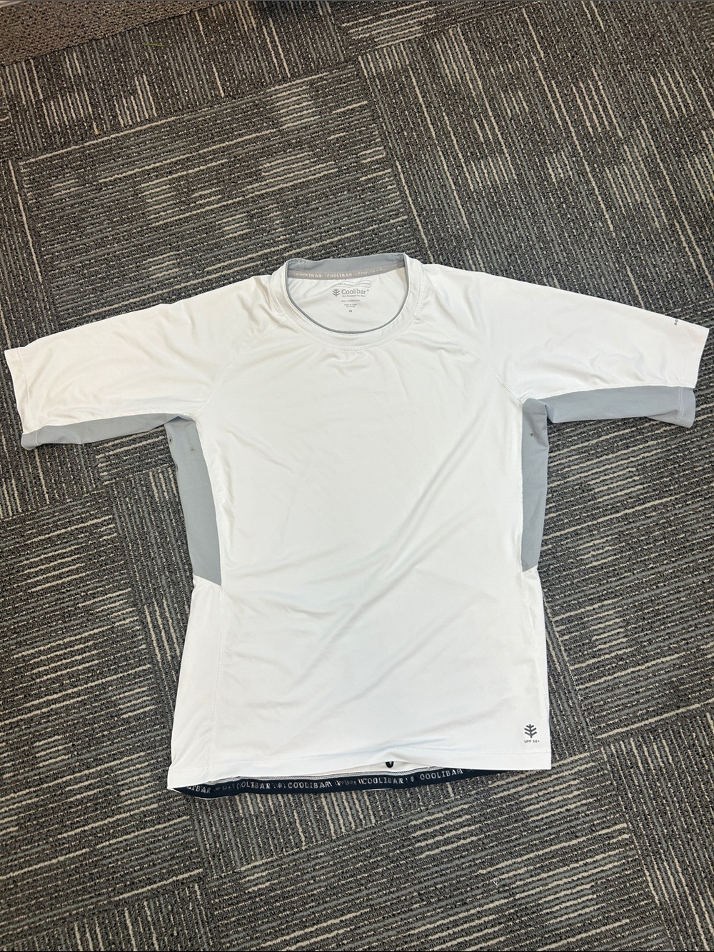 Coolibar White and Gray Men's Short Sleeve Rash Guard